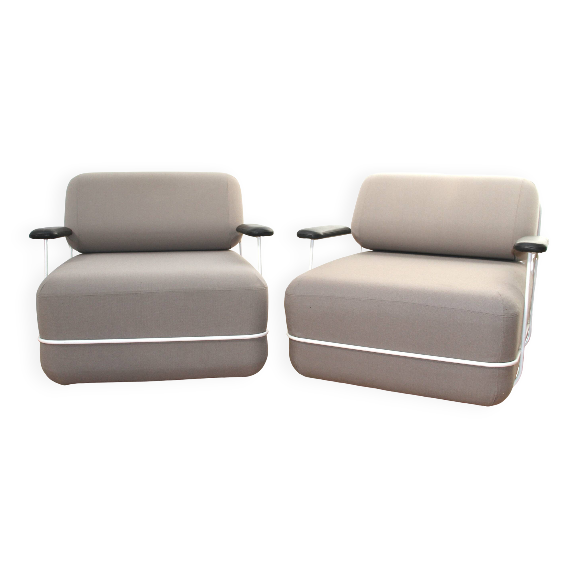 Pair of Pebble armchairs, Bla Station
