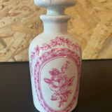 Set of porcelain pots of paris