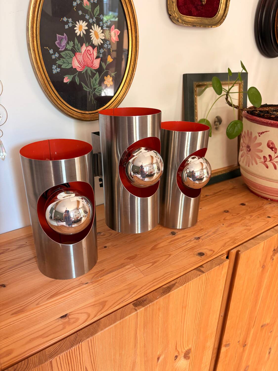 Vintage Triple UFO Orange Wall Light – Oxar 70s