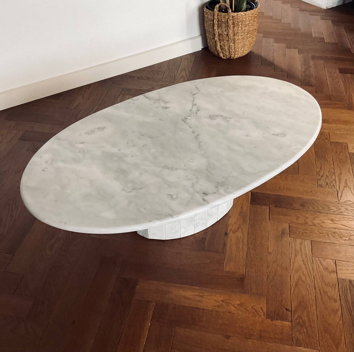 Roche Bobois vintage Carrara marble coffee table from the 70s