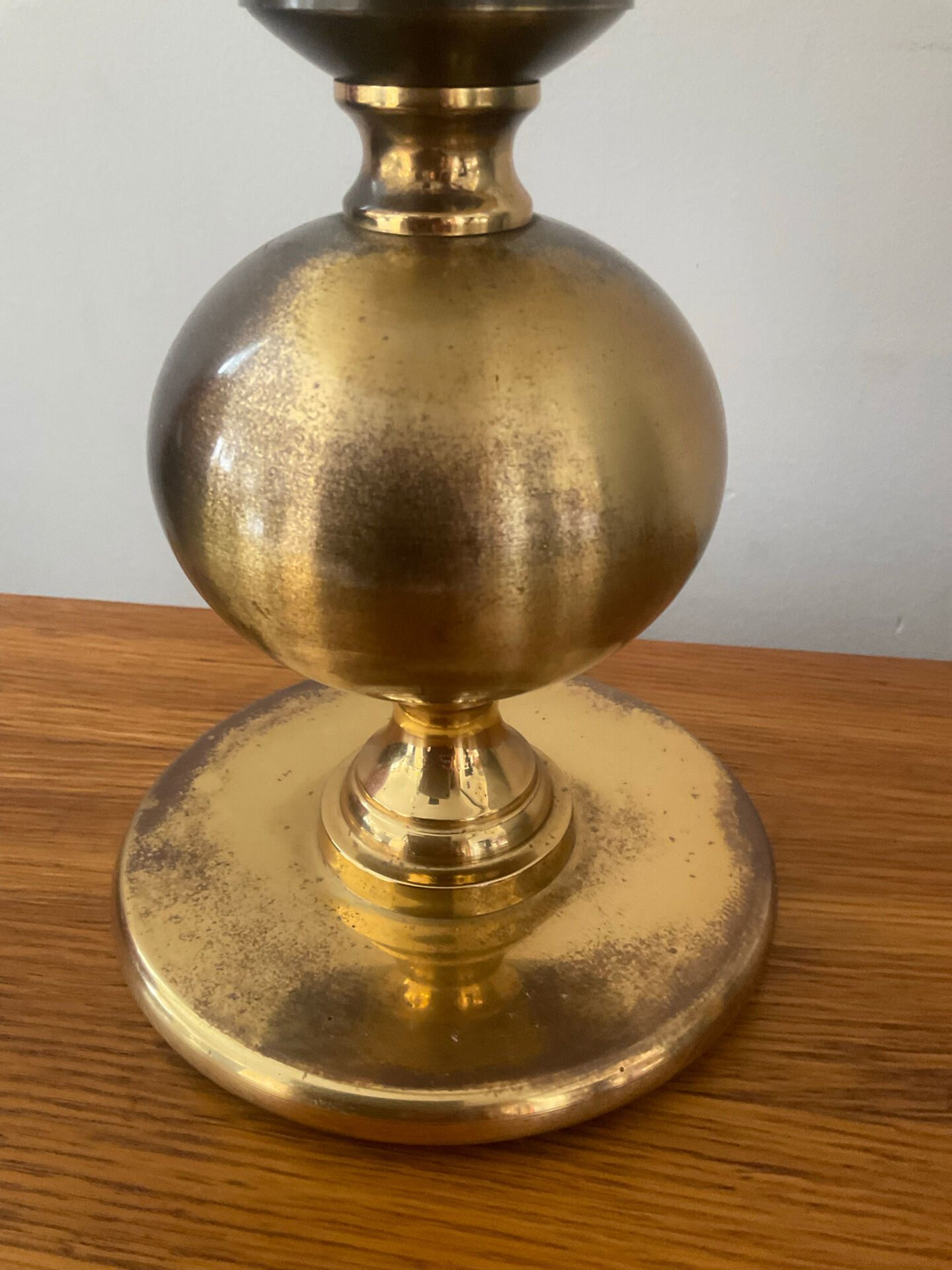 Brass lamp from the 60s-70s.