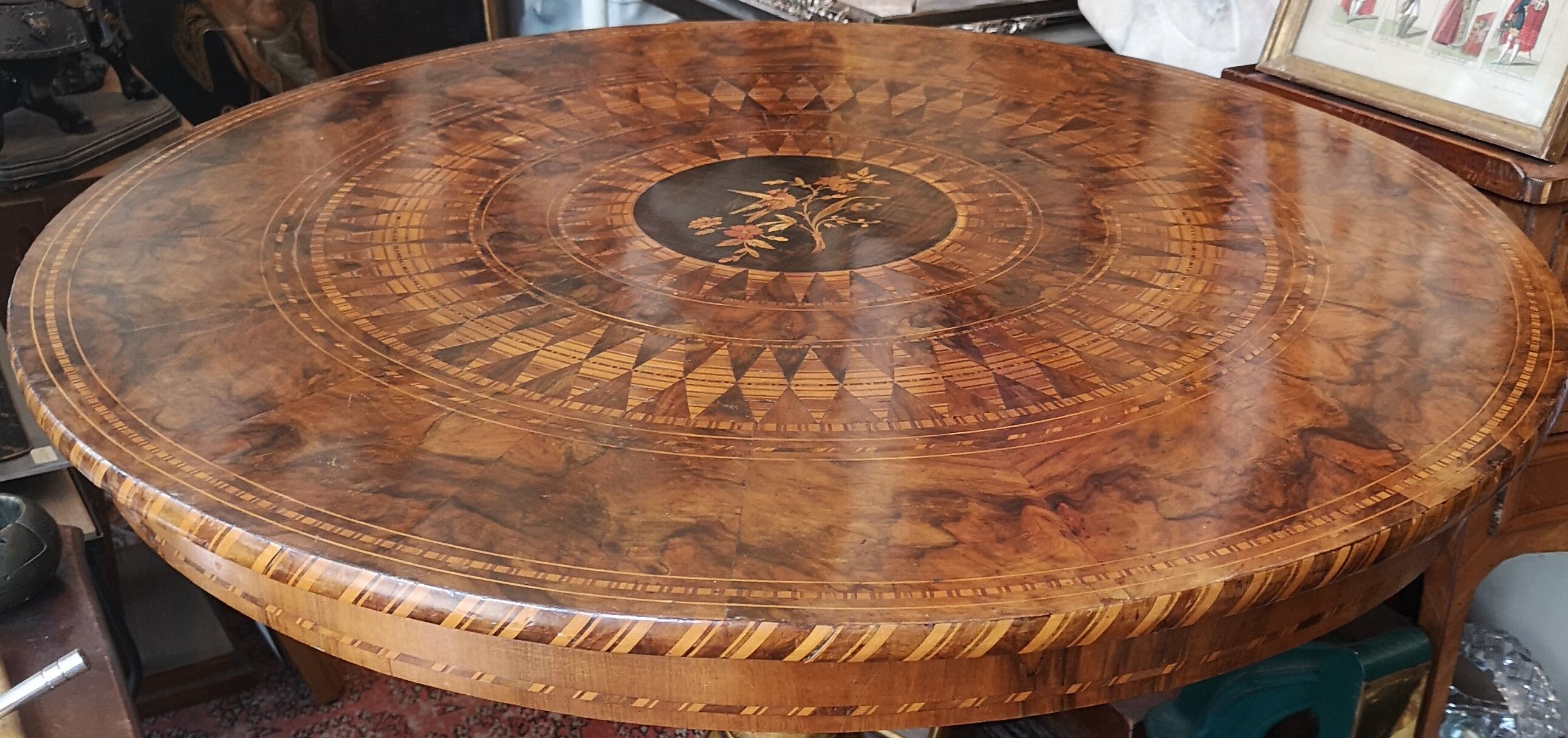 Dining room table in wood