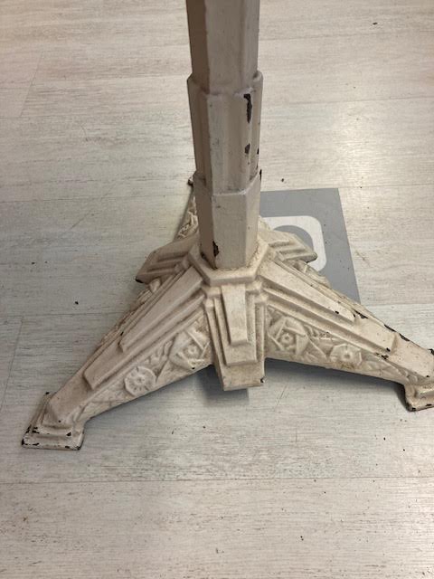 Round table with cast iron stand