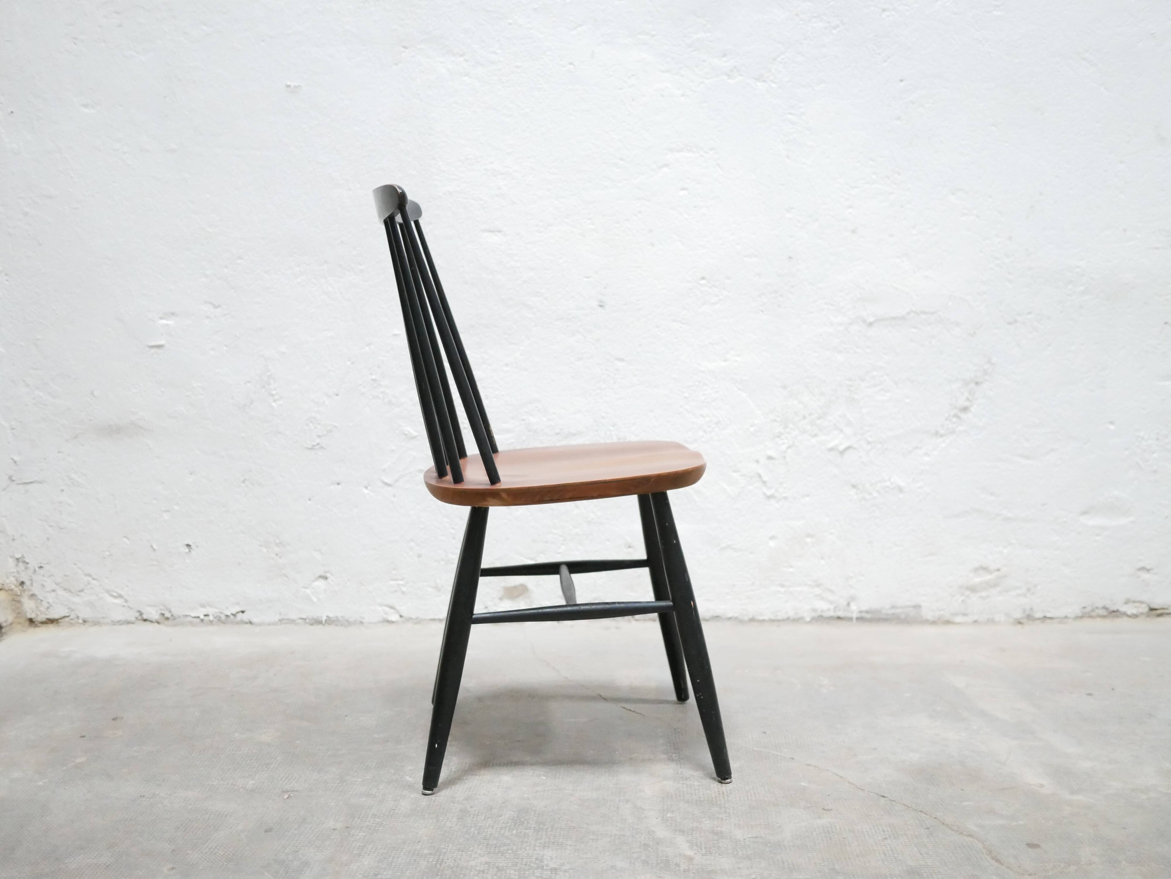 Chaise vintage en bois éditée par Stol Kamnik