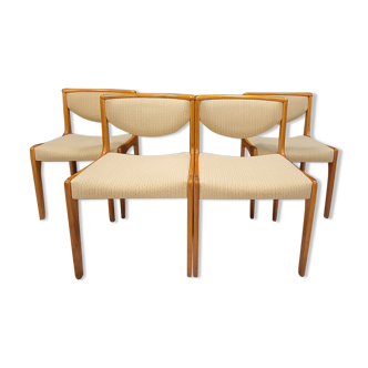Ensemble de quatre chaises