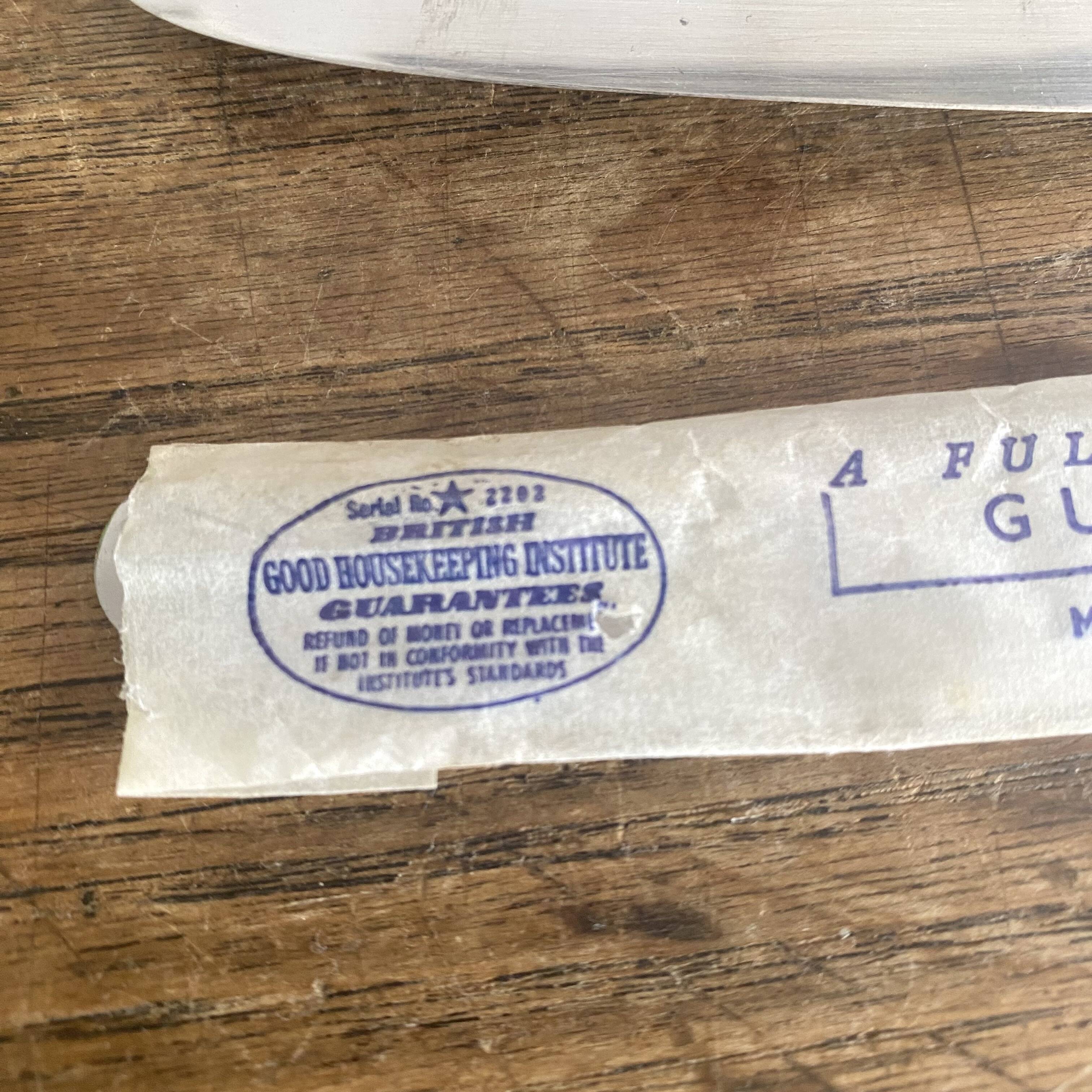 6 Philip Ashberry & Sons knives made in Sheffield England 21 cm