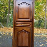 Armoire vintage en bois massif d'aulne