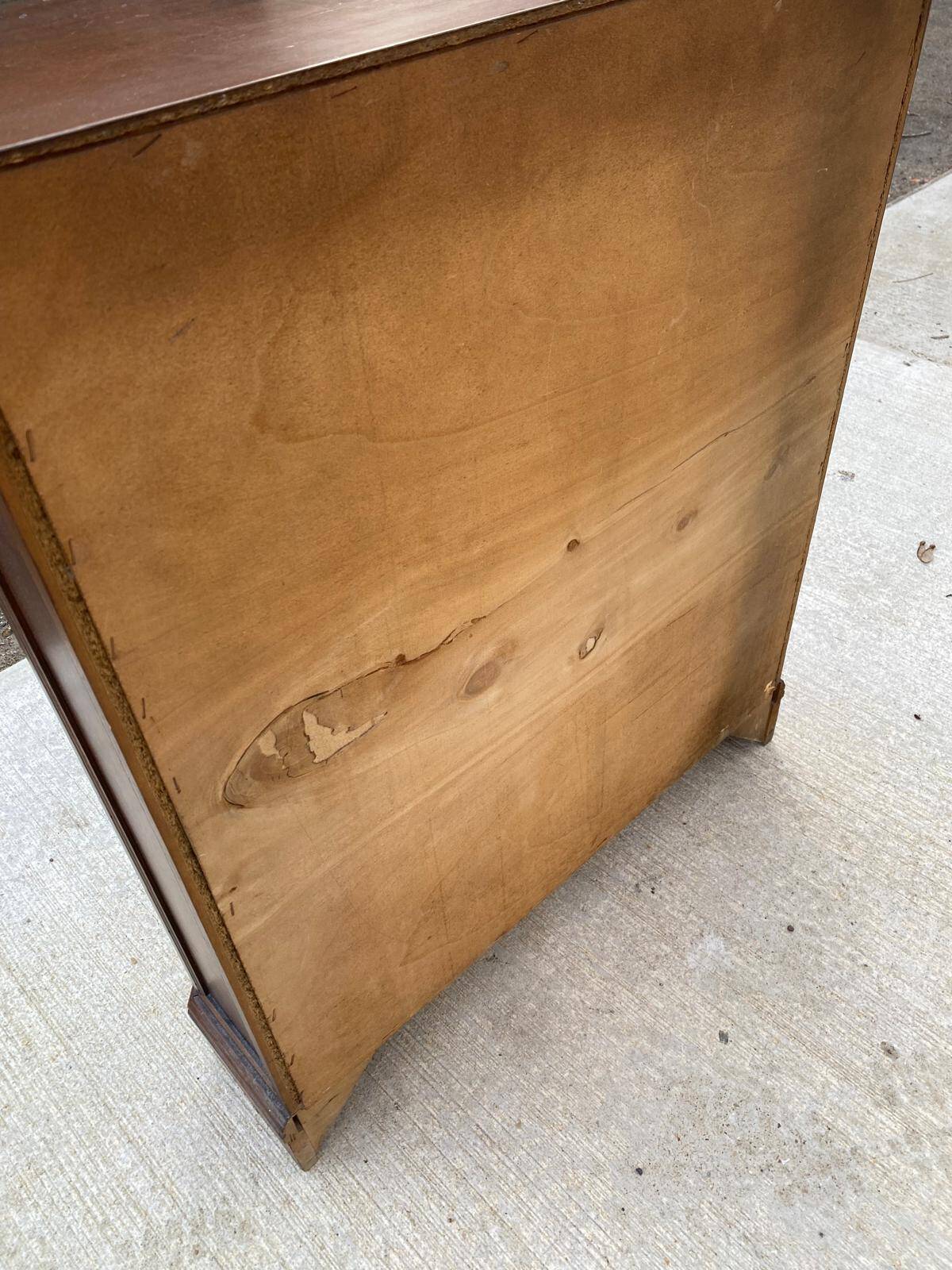 Meuble d'entrée commode de style colonial en bois massif