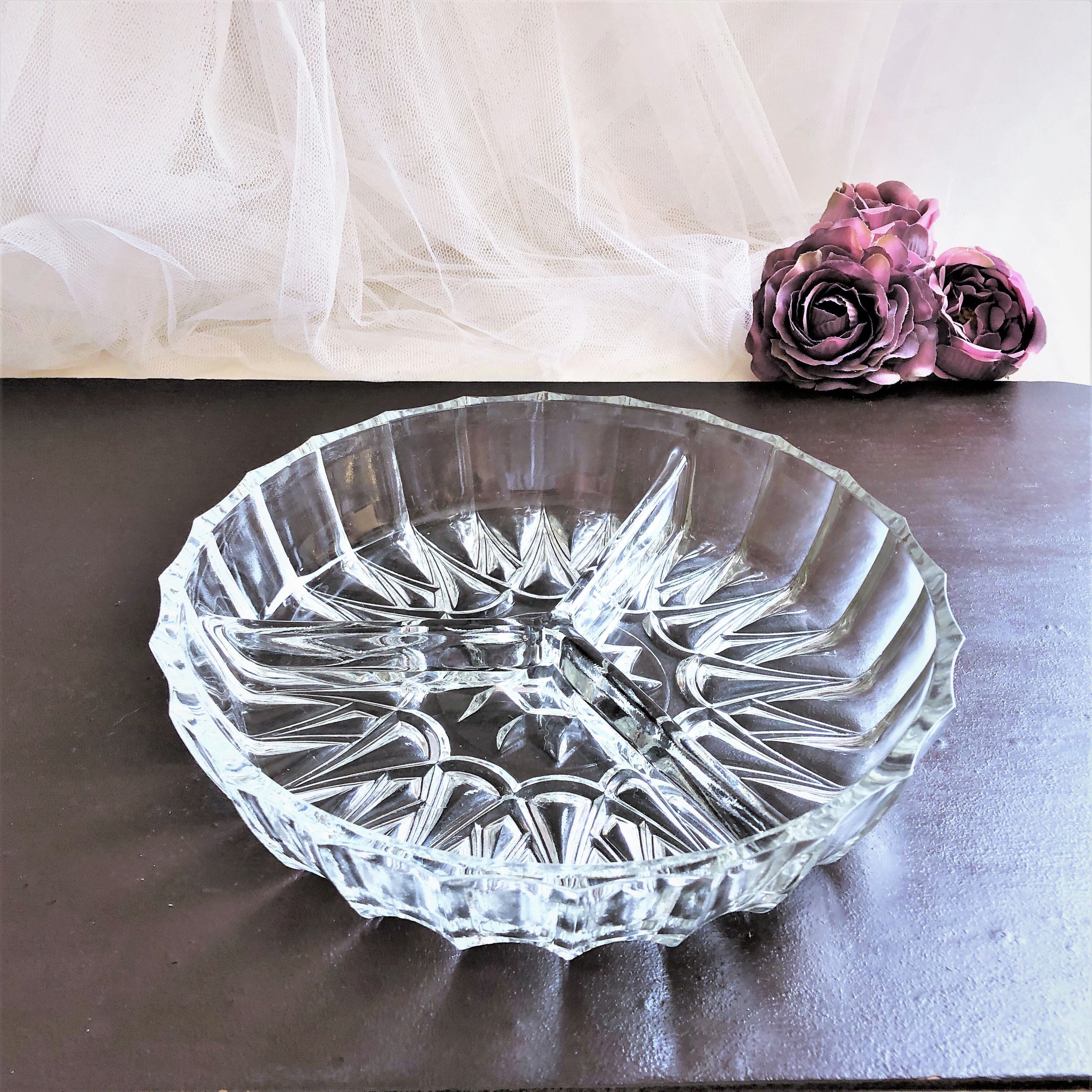 Serving dish called beggar with three vintage compartments