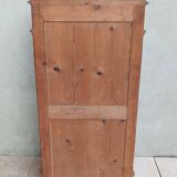 Walnut cardboard box stamped BRUN.G