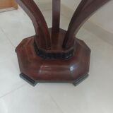 Round table Art Deco mahogany veneer on a tulip-shaped base