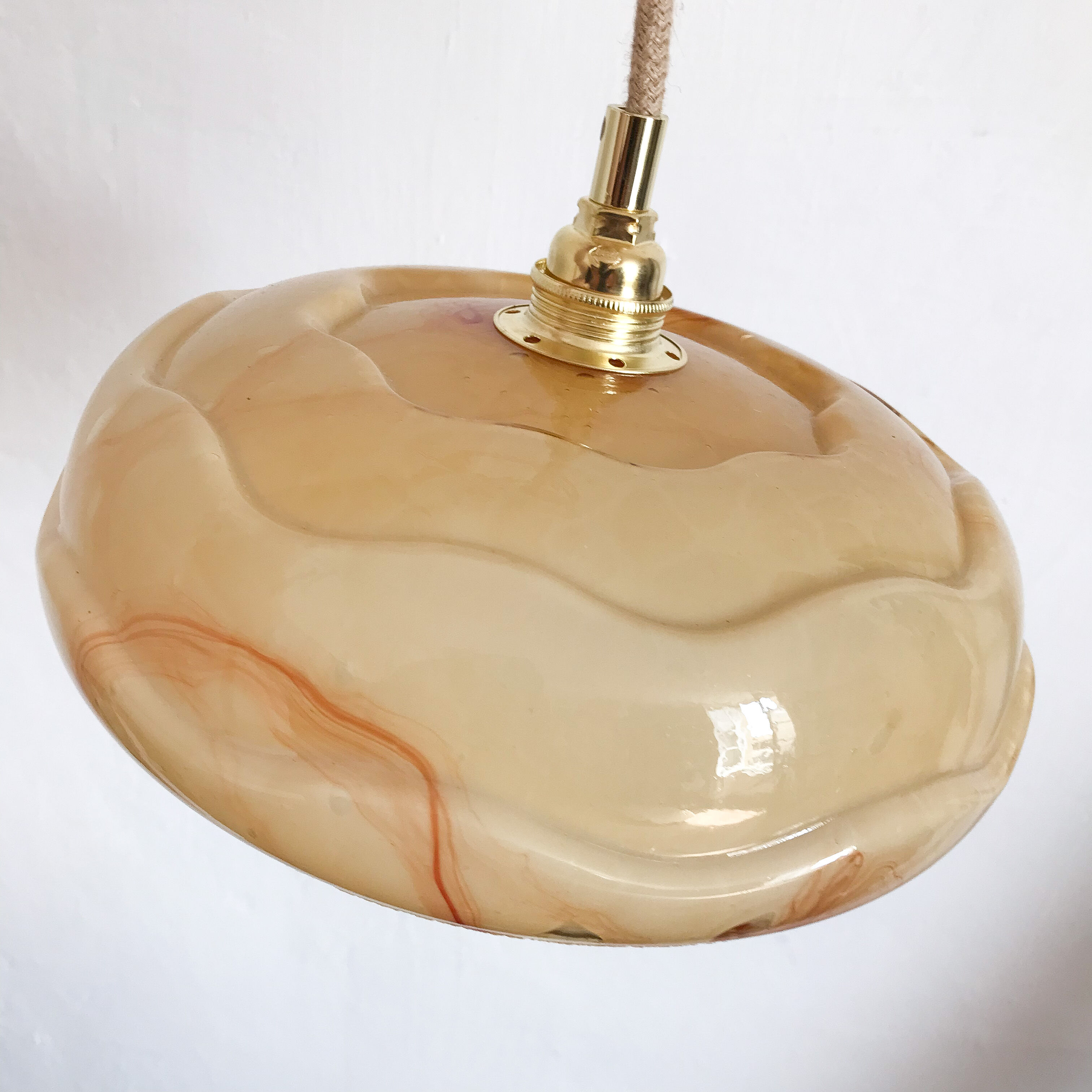 Suspension opaline marbrée