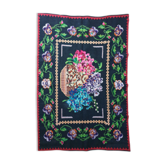Vintage wool rug with floral design in sweet colors