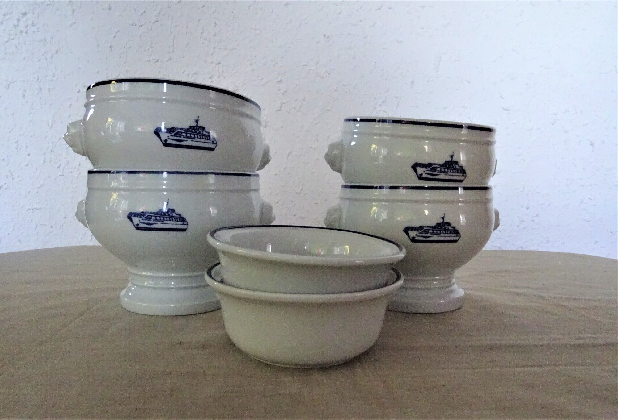 4 Large bowls salad bowls + 2 cups PILLIVUYT blue decoration boat G. CAOUDAL
