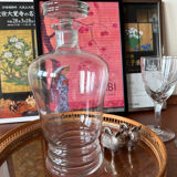 Glass carafe