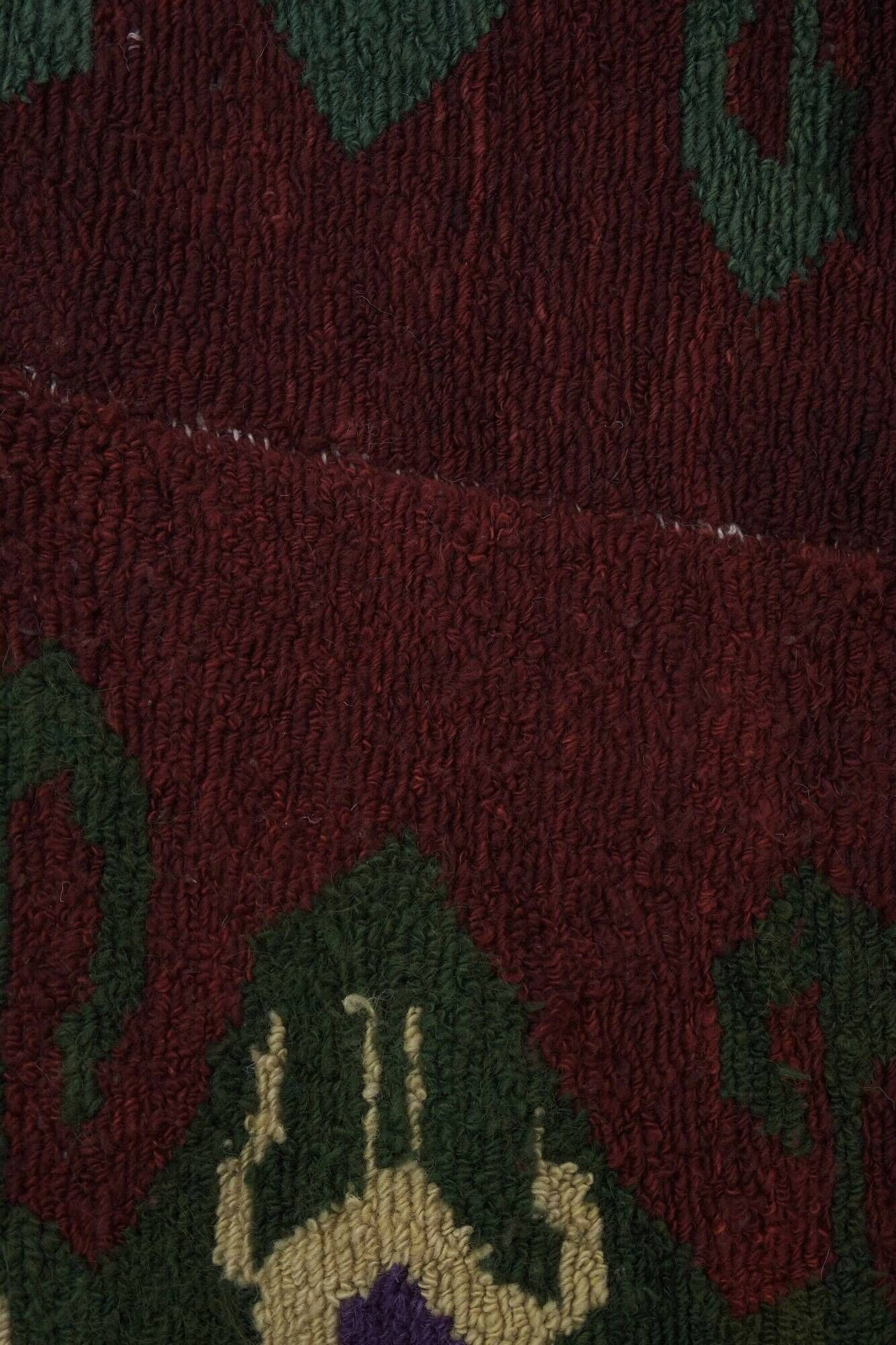 Vintage handmade Turkish rug 135x154 cm