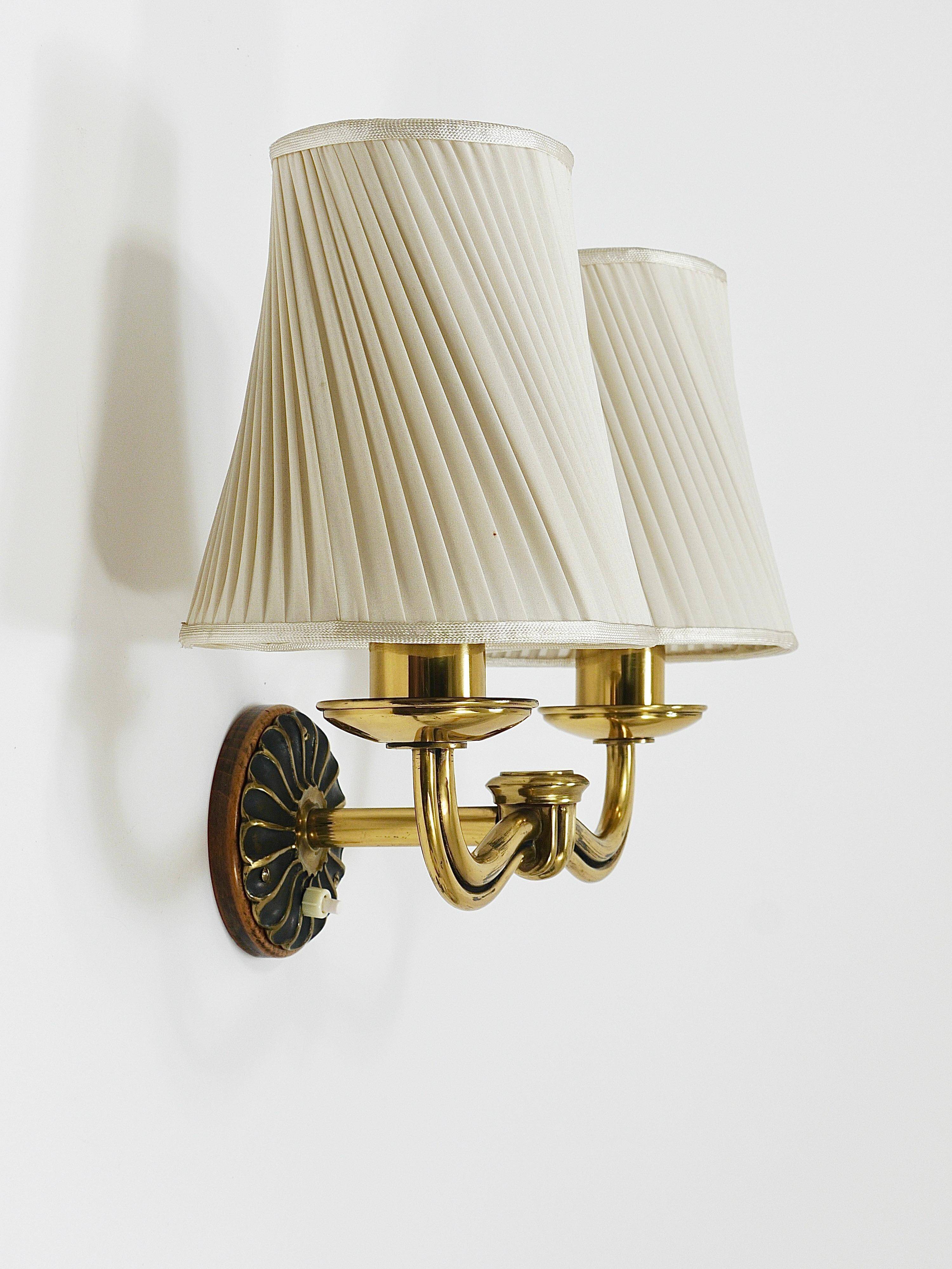 Pair of Wall Sconces in Brass from Viennese Modernism Hugo Gorge, Austria, 1940s