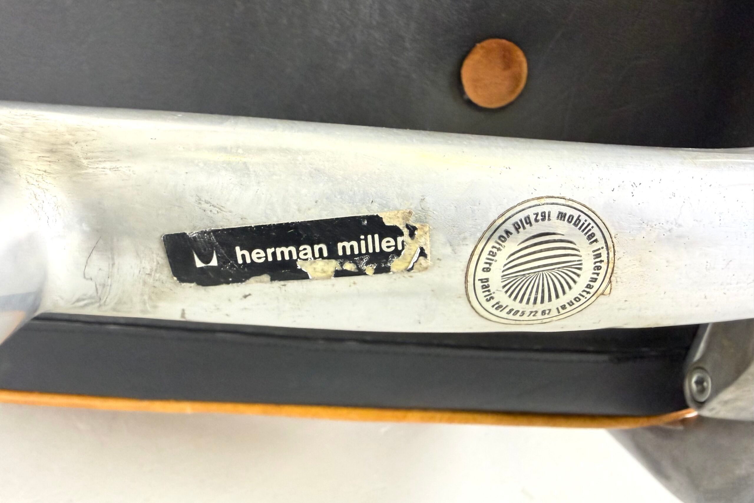 ES101 office chair / Intermediate by Charles & Ray Eames for Herman Miller – 1968