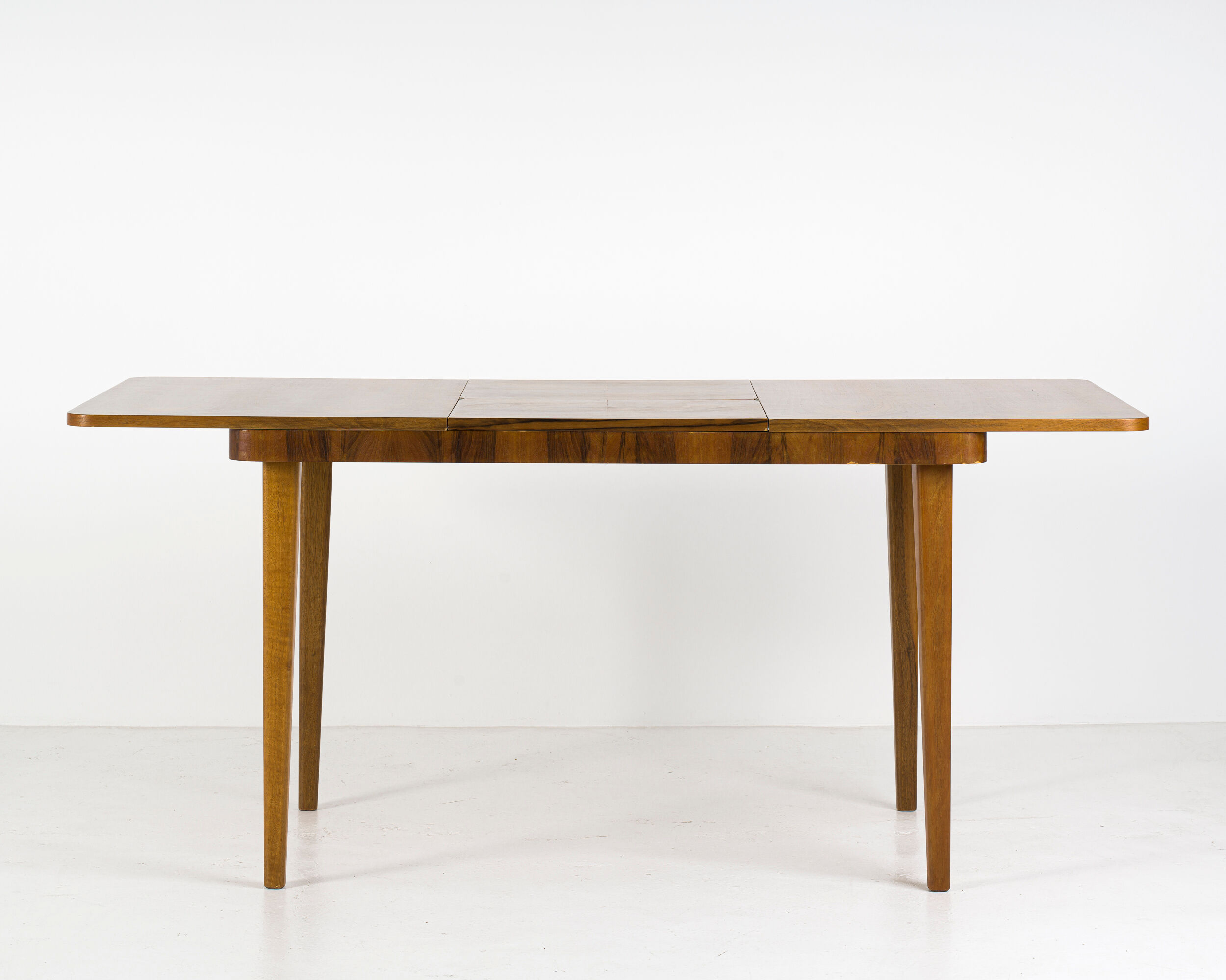 Dining table by Jindřich Halabala for Jitona, 1940