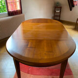 Louis XVI style round table