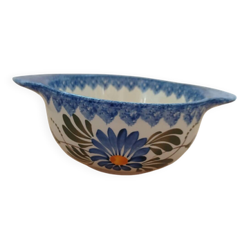 Antique ear bowl