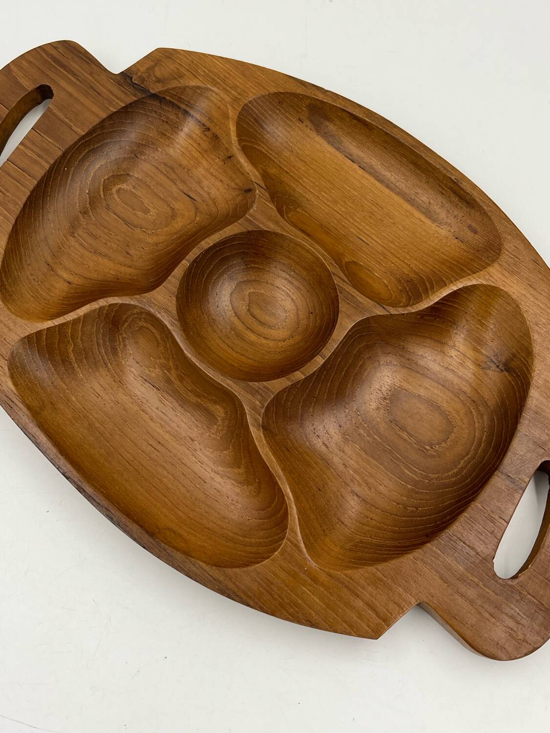 Solid teak aperitif dish