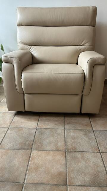 New Giorgio Tousalon armchair