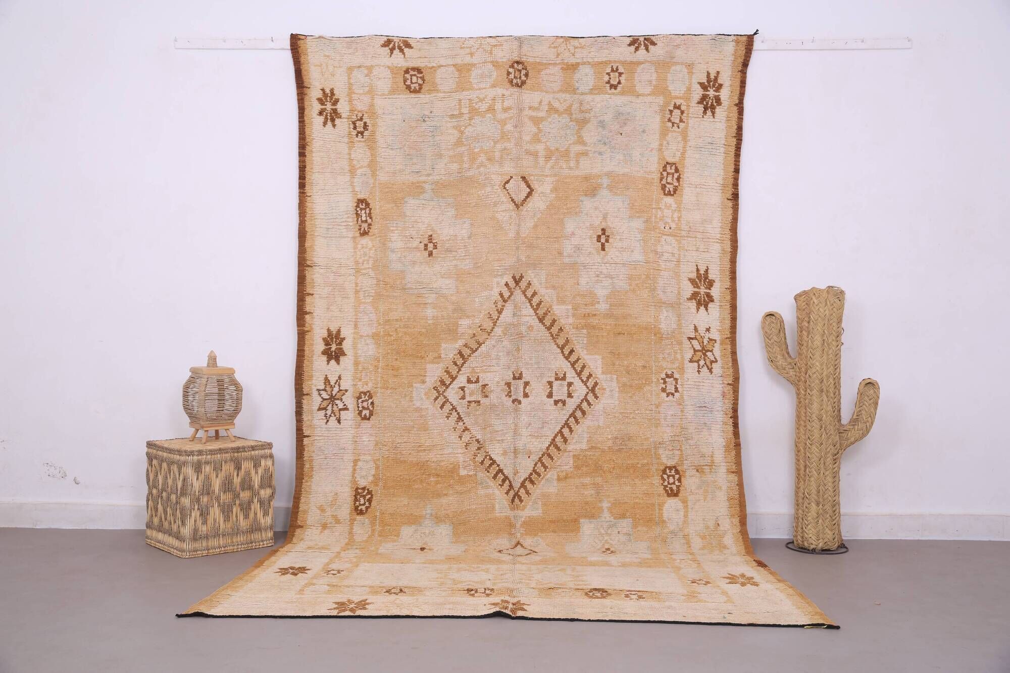 Yellow Vintage Moroccan Rug 181 x 314 cm, Berber Wool Rug, Bohemian Rug