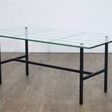 Table basse moderniste en verre et metal 1950