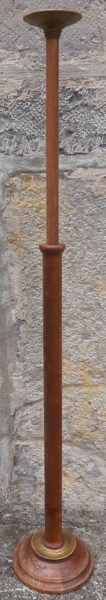 Candle holder, candlestick, chandelier or candelabrum in wood, height 85cm.
