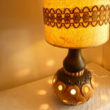Openwork ceramic table lamp