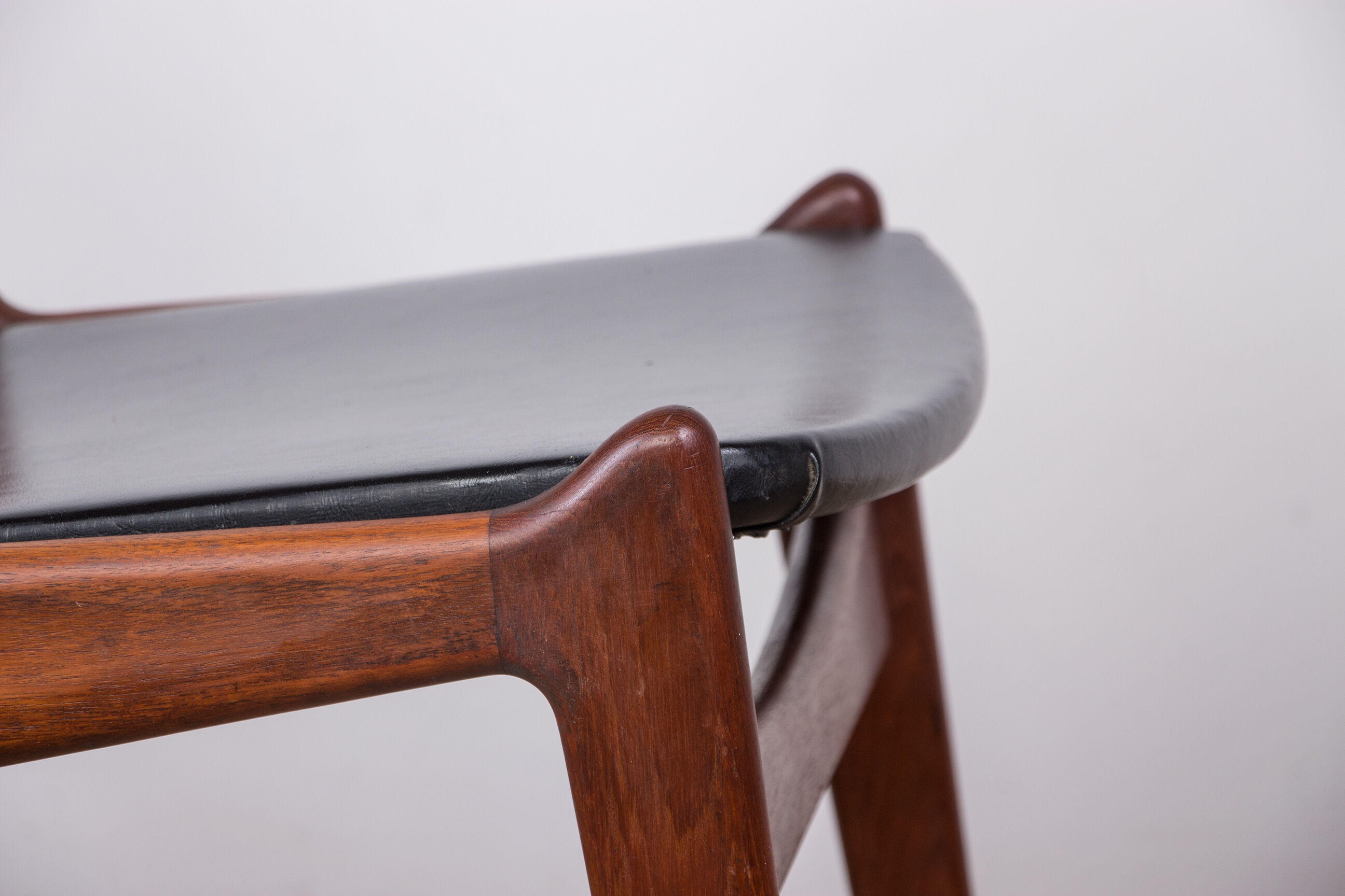 Suite of 4 chairs model "Ella" by Arne Vodder 1960