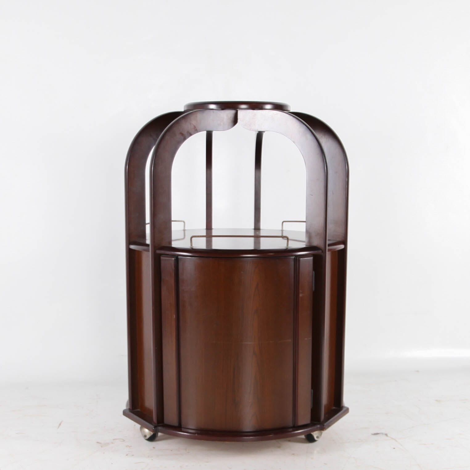 Mini bar en bois japonais