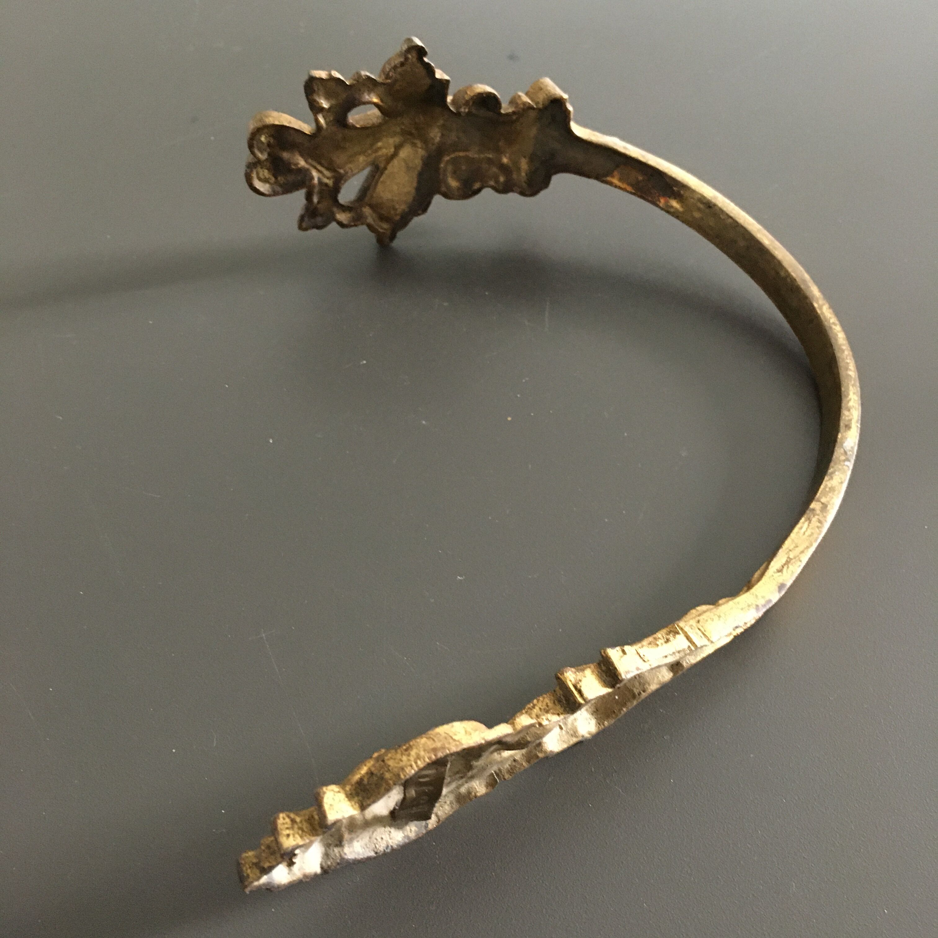 Golden brass patère