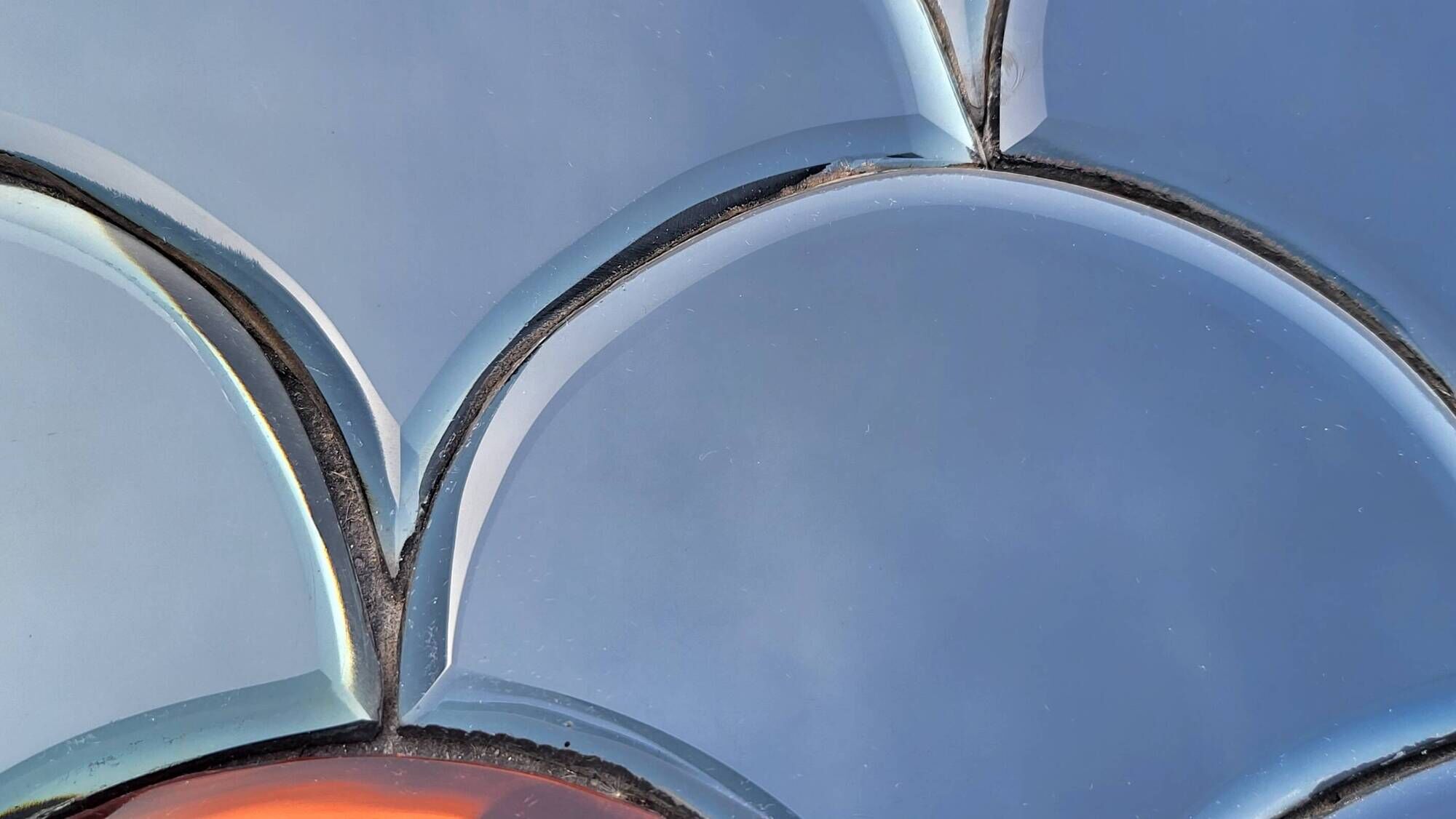 Coffee Table Olivier de Schrijver numbered 3/8 "With marine reflections colours"