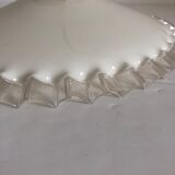 White opaline suspension