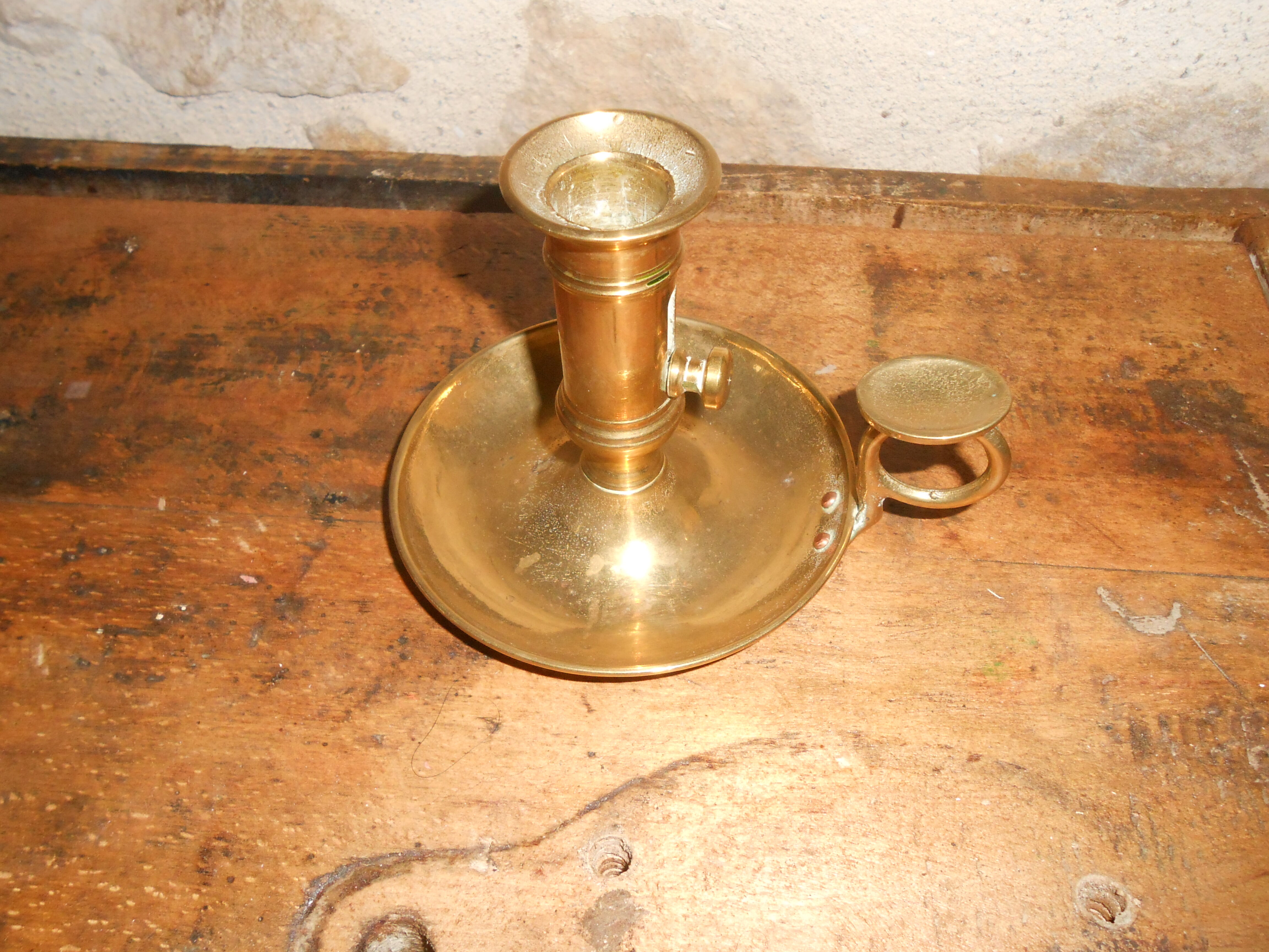 Hand-held candlestick