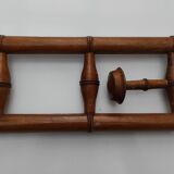 Retractable vintage hook