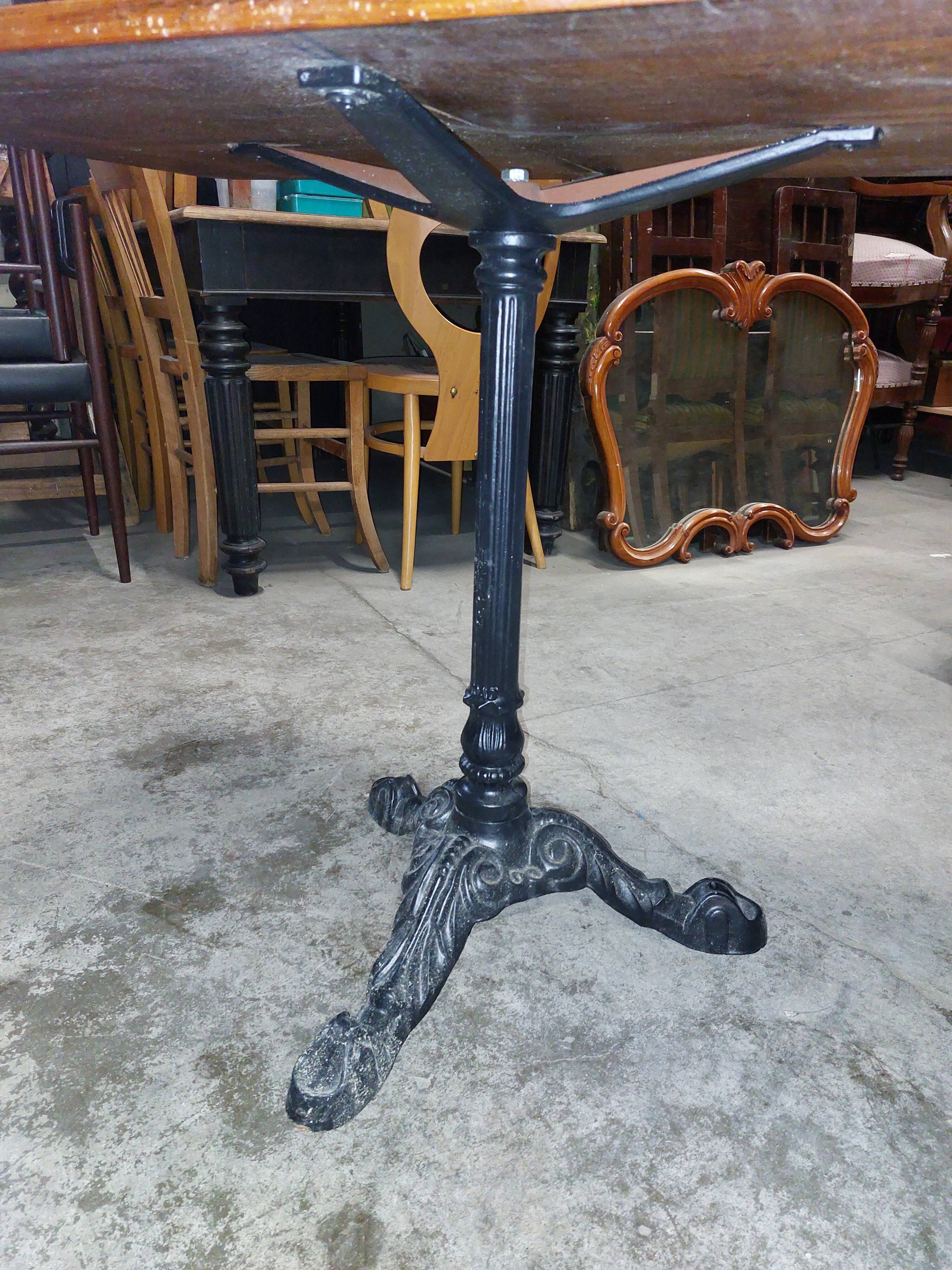 Cast iron bistro table 1m