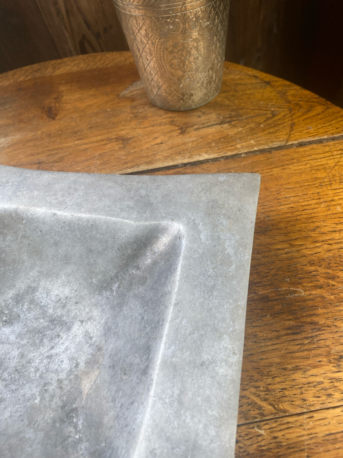 Tray, aluminium ashtray