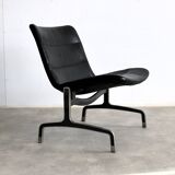 Vintage armchairs | jorgen kastholm | series 8000 | design