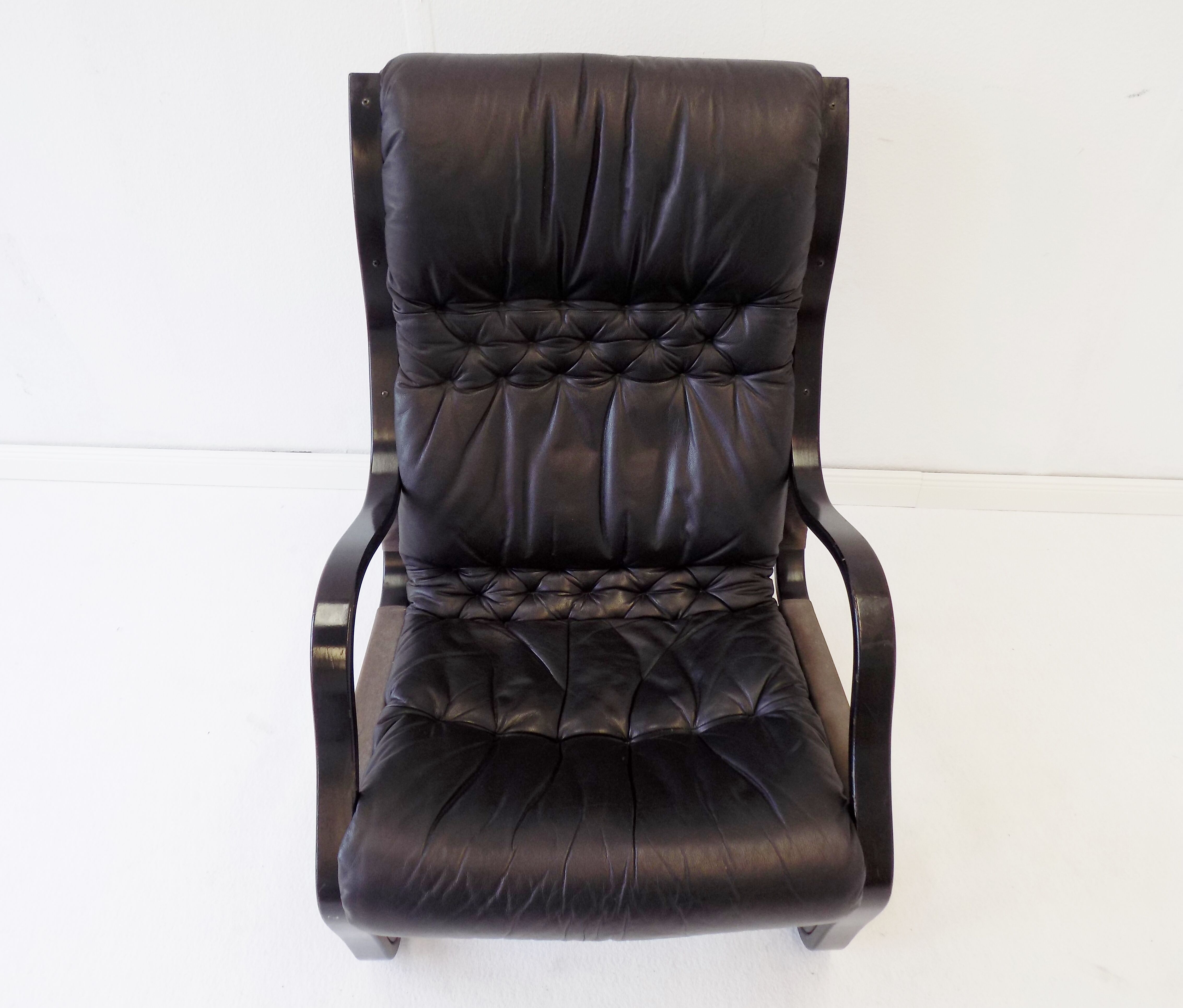 Asko Koivutaru black leather armchair by Esko Pajamies