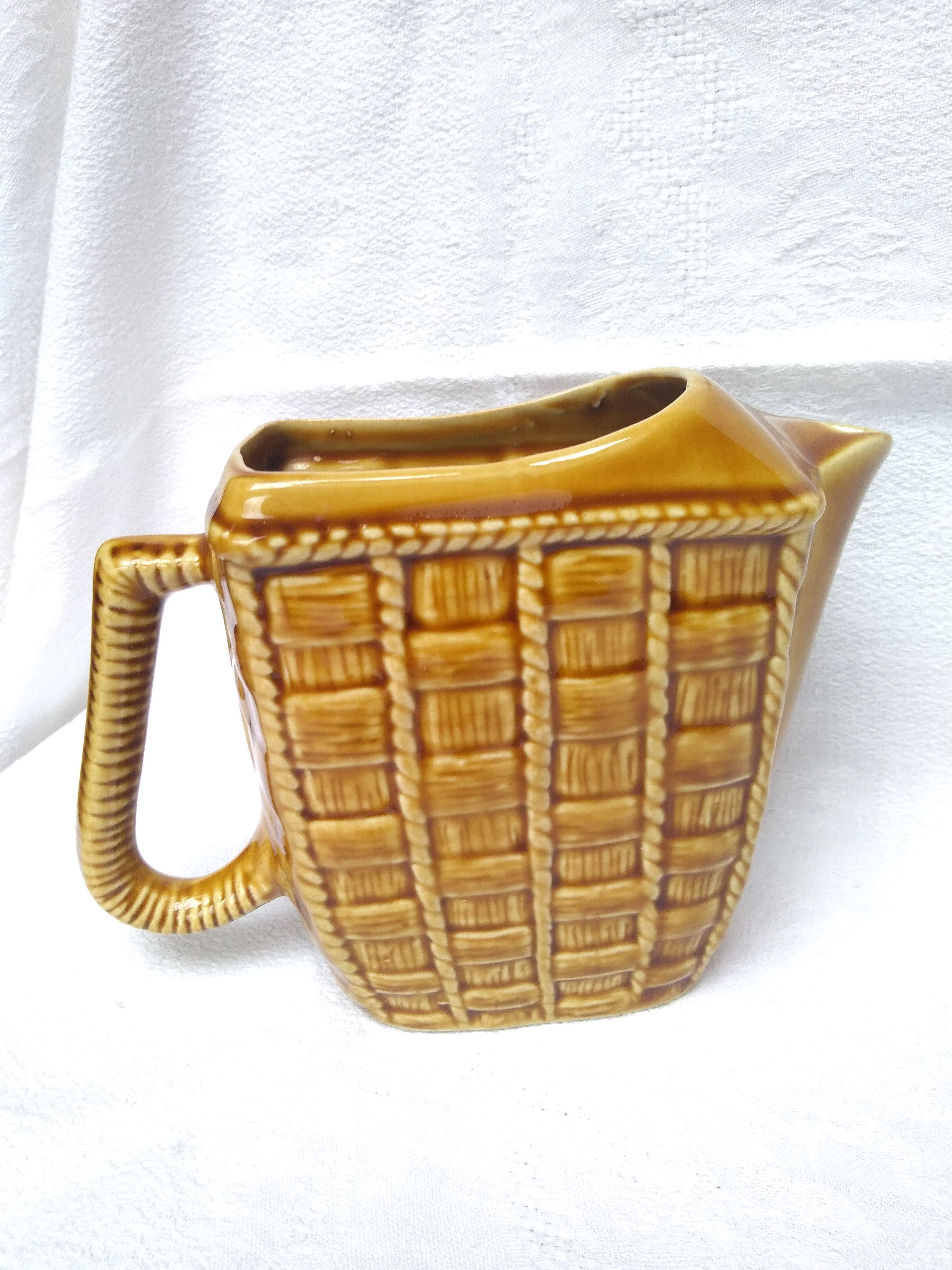 Water pitcher 50/70 years