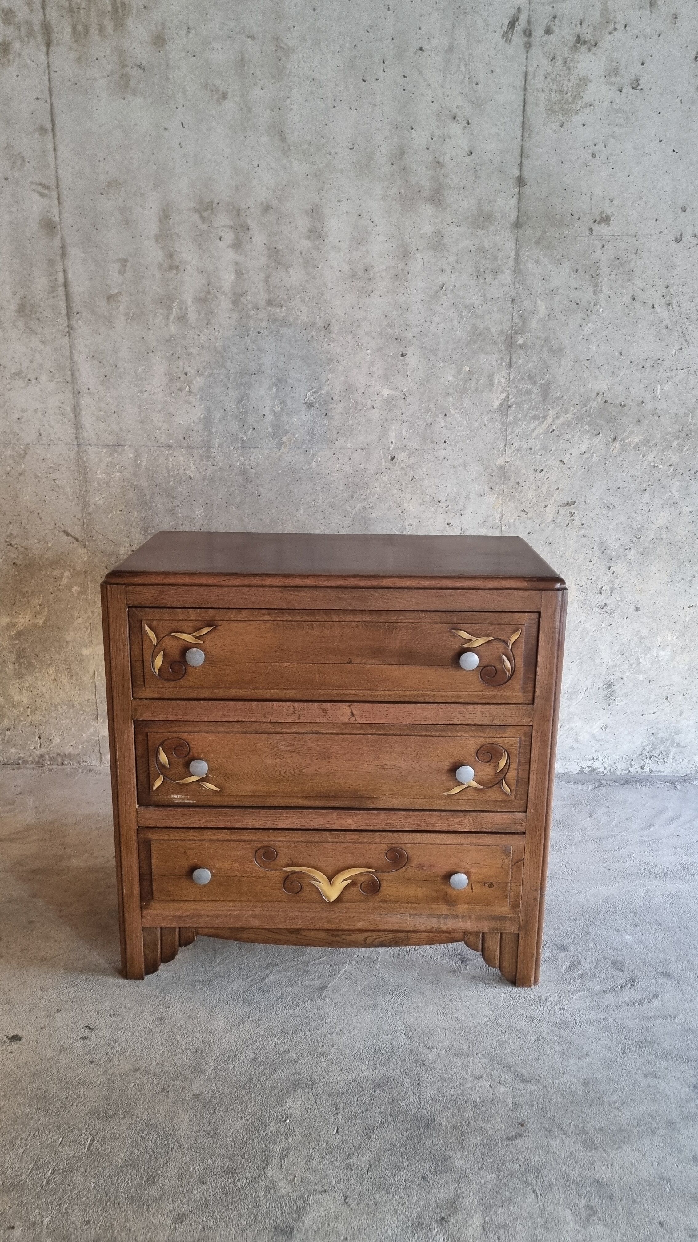 Vintage style Art Deco commode