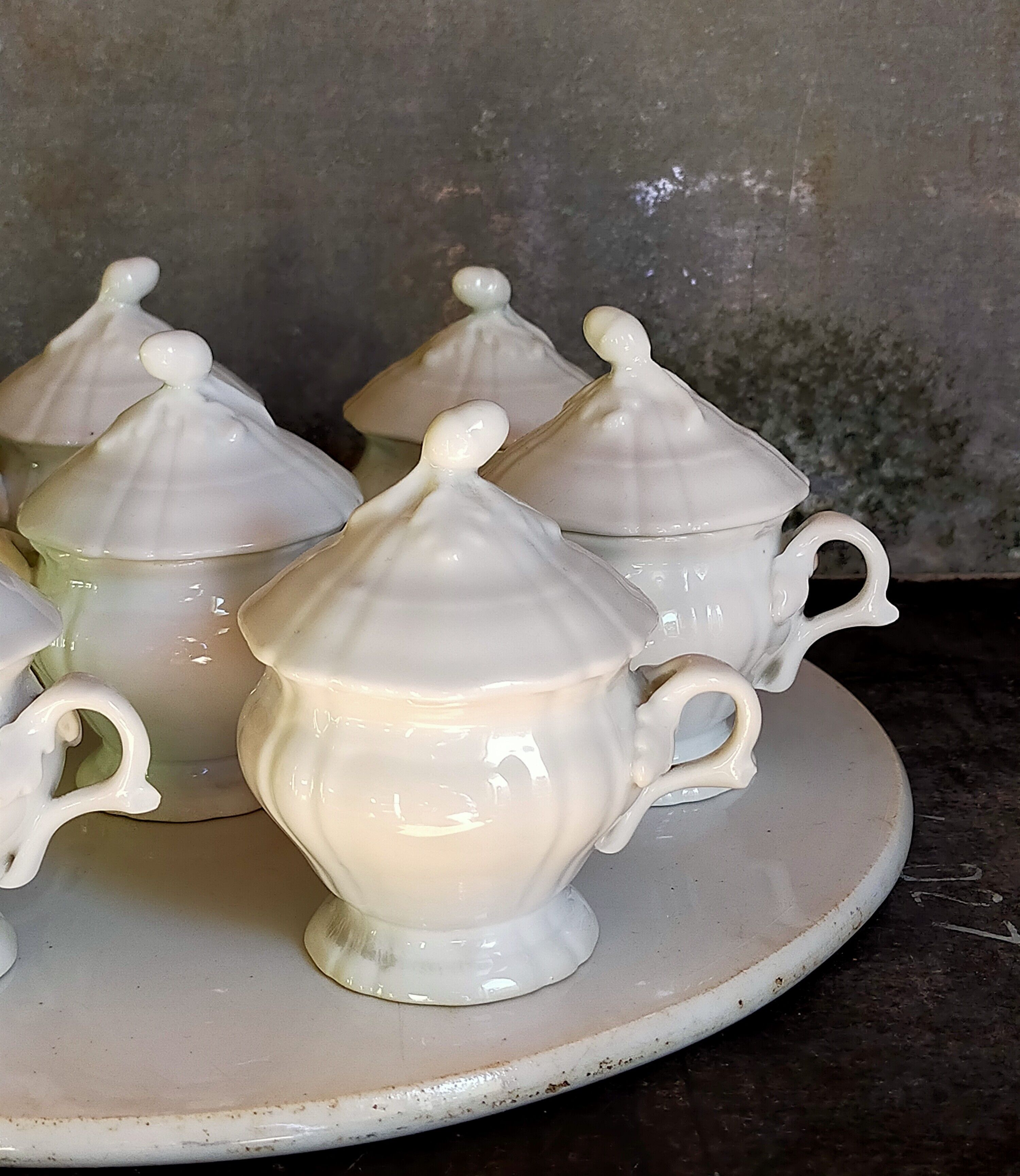 Set of seven covered pots and tray old white slurry nineteenth