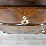 Art Decò bedside tables in walnut burl with brass knobs