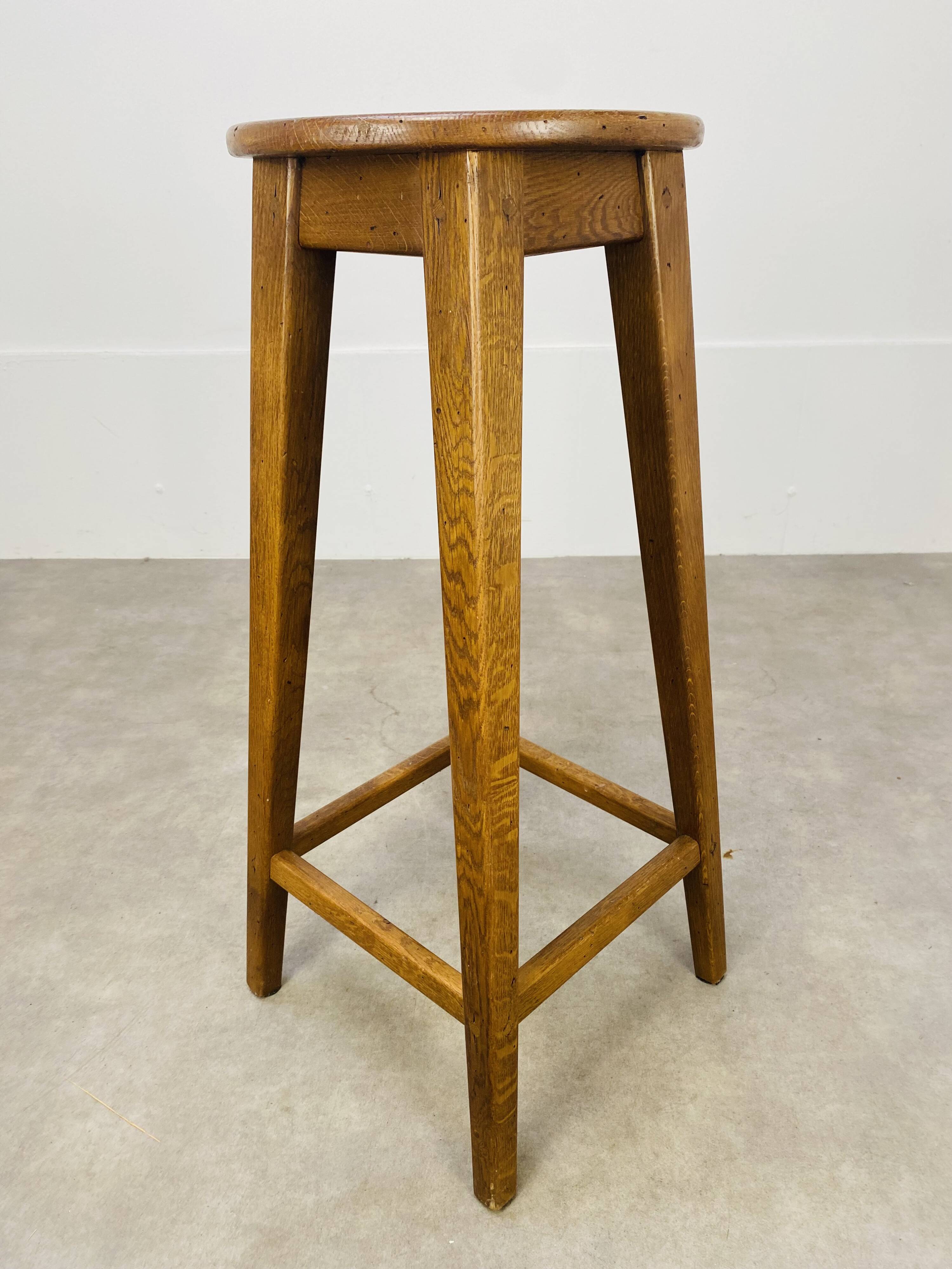 Solid wood oak bar stool