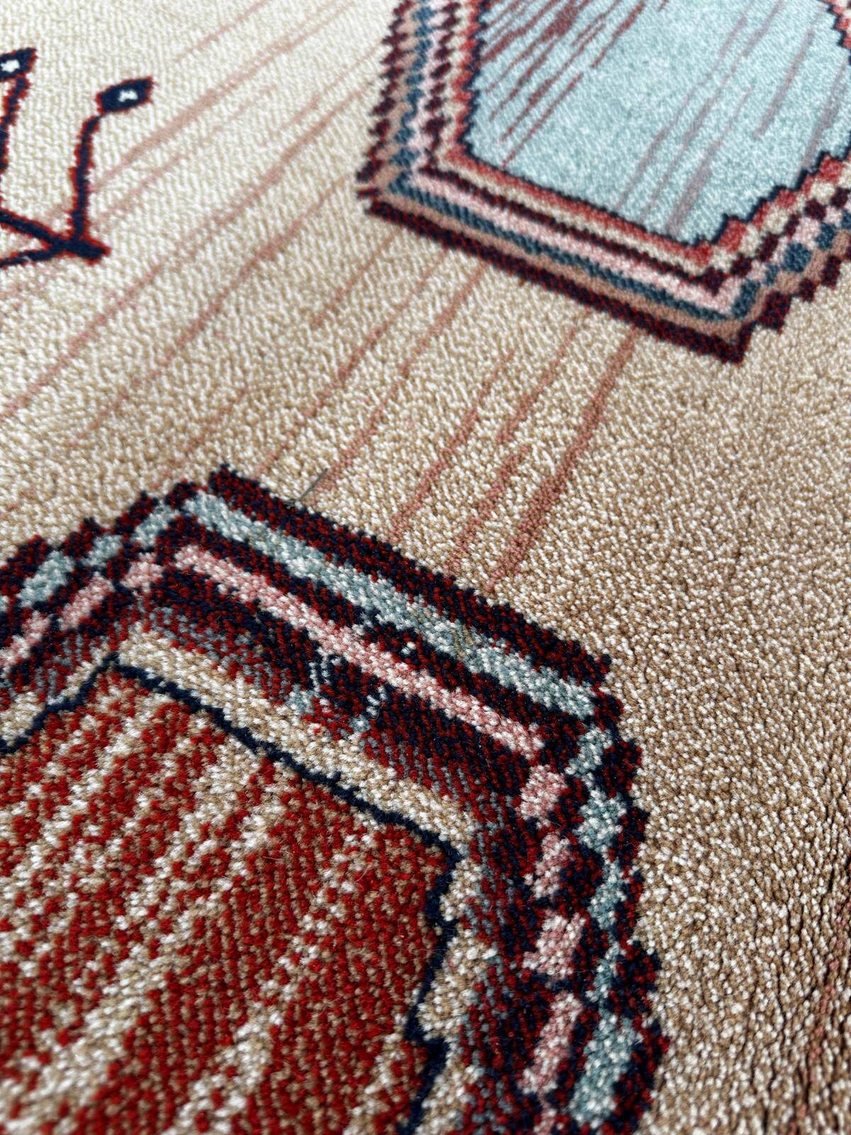 Oriental-style wool rug 135cm x 185cm