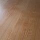 Table ronde scandinave bois clair