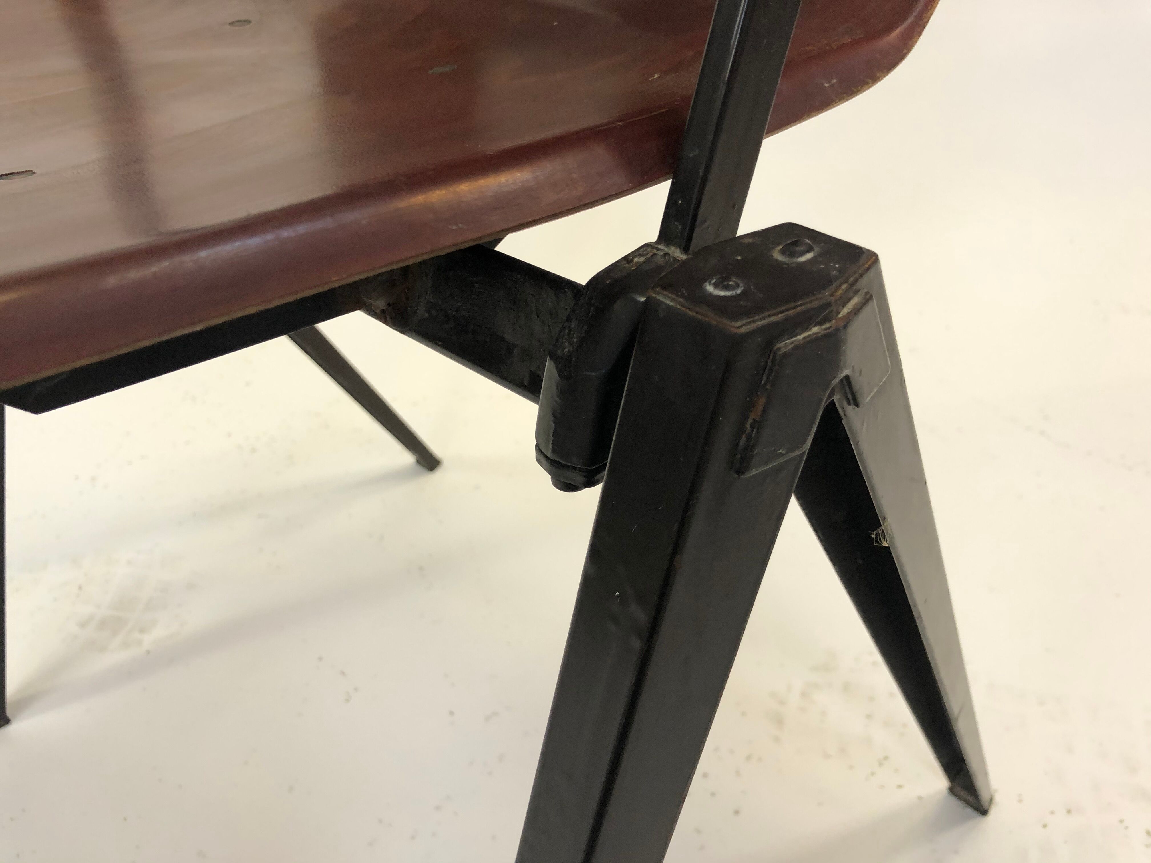 Chair Pagholz Galvanitas S22